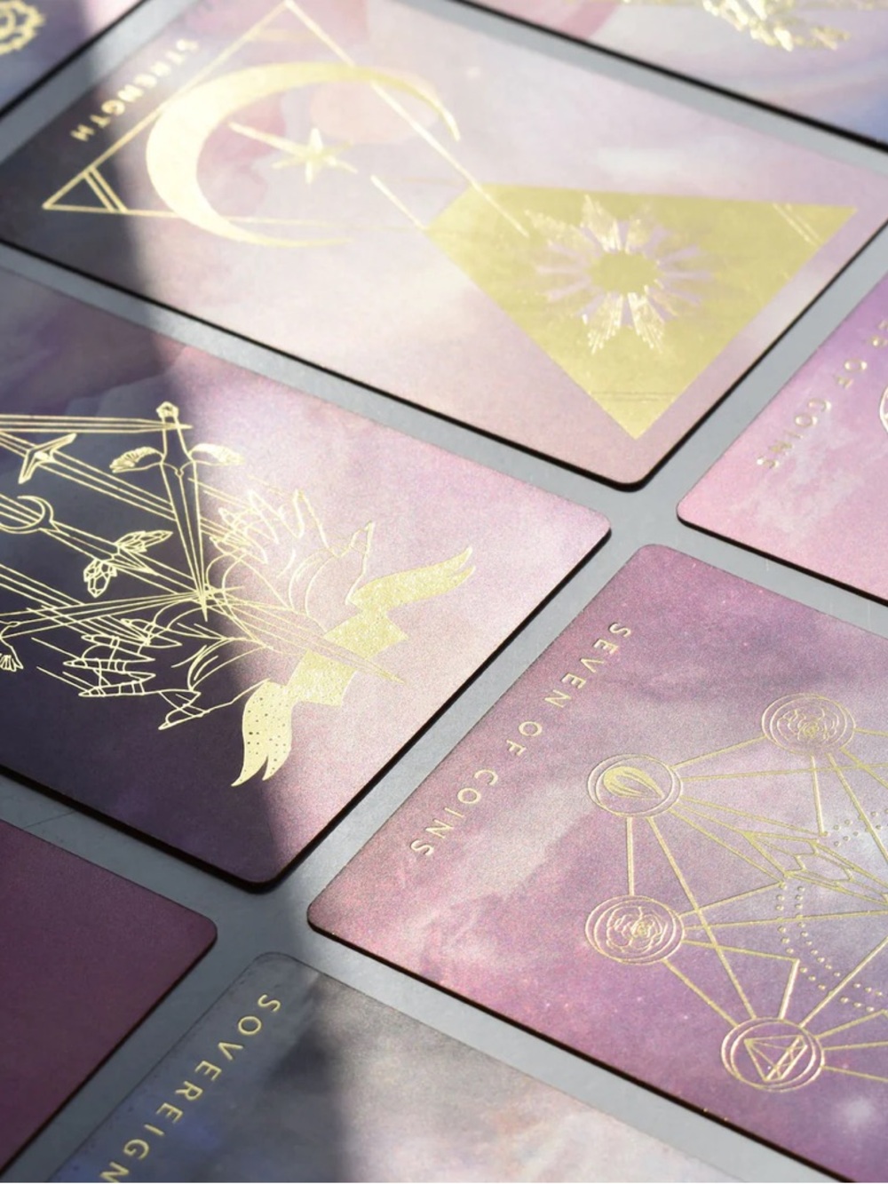 Tarot Deck by Threads of Fate - Picture 6 of 9